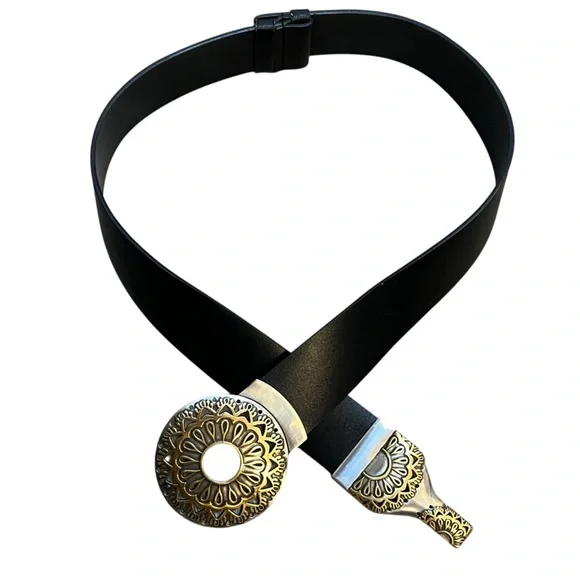 Chicos Celestial Medallion Tonatiuh Gold Silver Large Buckle Leather Boho Belt Chicos Celestial Medallion Tonatiuh Gold Silver Large Buckle  main image 2